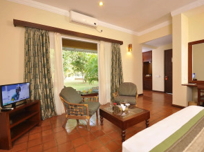 Курортный отель Club Palm Bay