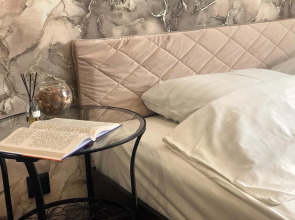 Апартаменты 21 этаж на Антонова