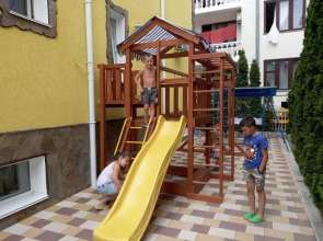 Гостевой дом Роман Песчаное