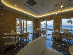 Отель Luxotel Aqaba Beach Resort & Spa Hotel