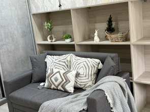 Квартира С Новым Ремонтом , В Лучшем Районе