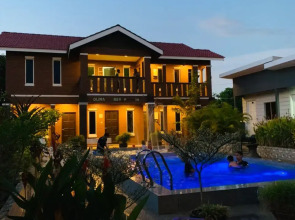 Отель Dlima Beach Inn Langkawi