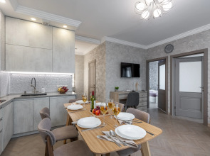 Апартаменты трёхкомнатные с видом на Национальную библиотеку