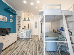 Апартаменты Около моря на Бархатных Сезонах