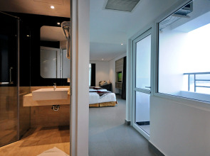 Отель Anrizon Nha Trang