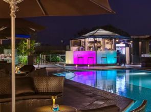 Отель Belmont Hotel Manila