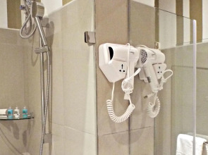 Отель101 Manila- Multi-Use Hotel