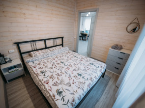 Частный Дом с Большой Территорией