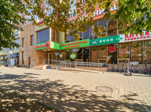 Квартира Апартаменты LikeHome Санрайз вблизи парка Галицкого