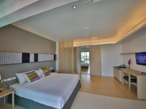 The Sun Xclusive Hotel