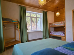 Квартира с видом на горы на улице Энгельса 15