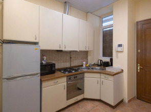 Апартаменты Односпальные с Гостиной Комнатой на Торговой (K1)