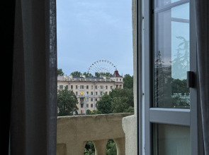 Апартаменты Сталинка с видом на Площадь Победы