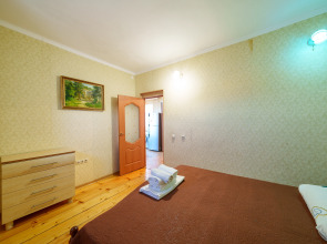 Отель Золотые Пески