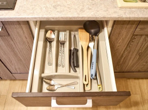 Апартаменты Уютная Студия с большой лоджией в доме бизнес-класса