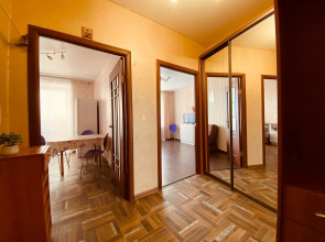 Квартира Яркий 1 Комнатный