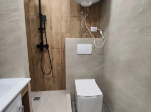 Апартаменты 2х уровневая квартира в стиле Лофт в центре города