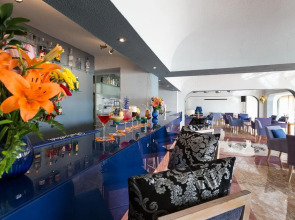 Апарт-Отель Grand Muthu Oura View Beach Club