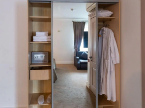 Отель Deniz Inn