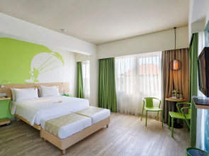 Отель MaxOneHotels Bukit Jimbaran