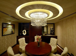 Отель Radisson Blu Chattogram Bay View