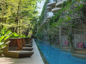 Отель Maya Sanur Resort & Spa