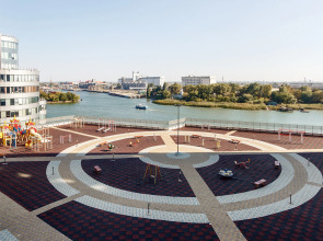 Дом у Дона Двухкомнатные апартаменты с видом на Дон (7 этаж)