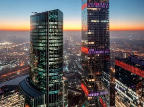 Двухуровневый апартамент на 78-м этаже