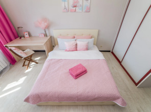 Апартаменты Двухкомнатные на Радищева 33