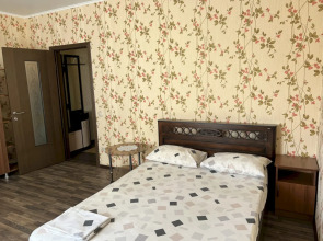 Апартаменты 381 Мичурина 7