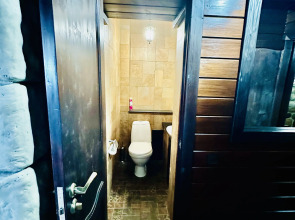 Квартира на Аланской, 25 "Пентхаус"