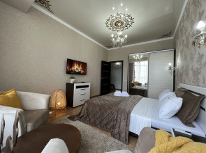 Апартаменты Le Majestic Lux возле Парка by Sutki26