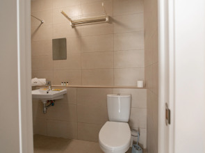 Апартаменты InnDays Уточкина 8/2 (5)