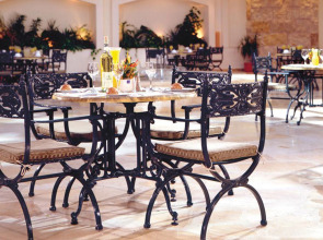 Отель Jerusalem Gardens Hotel & Spa