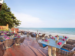 Отель Aksorn Rayong The Vitality Collection