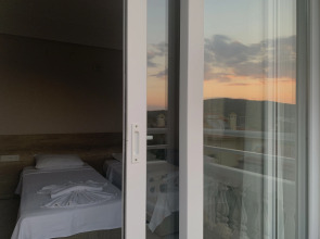 Отель Kaizen Gate and Training Center