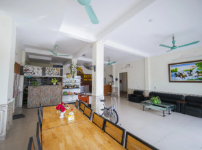 Отель Family Transit 2