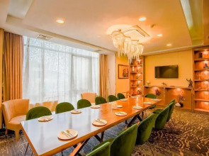 Отель Ramada by Wyndham Ulaanbaatar Citycenter