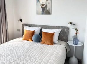 Апартаменты Комфорт с шикарным видом на город