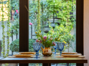 Отель Seventeen Rooms