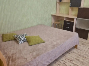 Апартаменты на Маршала Жукова 24