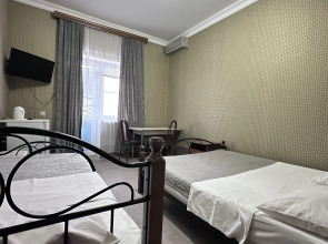 Золотые Пески