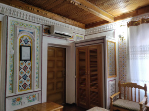 Отель Sasha & Son