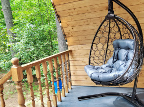 Частный дом Новый 6 местный дом у озера с банным чаном и баней.