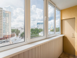 Уютные Апартаменты в доме у Космопорта (ул. Дыбенко 27а)