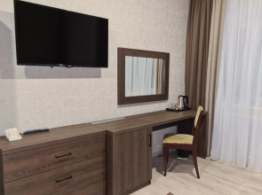 Отель Гостиничный Комплекс Петровский