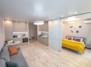 Апартаменты TopHouse на Красного Знамени 160 А двухкомнатные