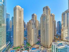 Апартаменты Bnbmehomes Marina Gem 5 min walk to Flying Cup - 2503