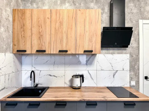 Квартира Уютная студия с балконом в новом доме Крымск Хоум