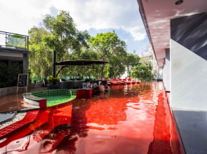 Курортный отель Apple A Day Resort